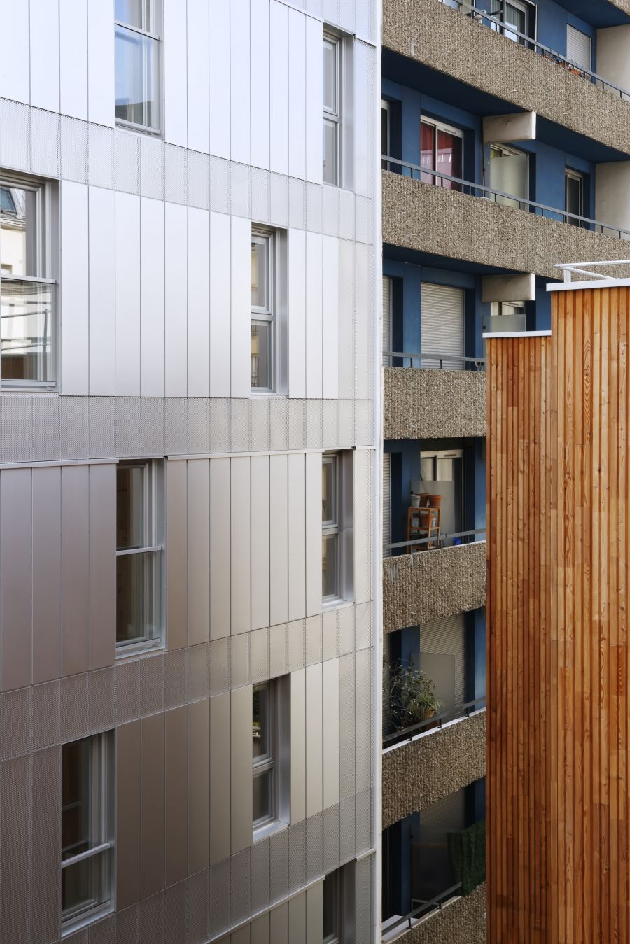 30 logements à Clichy-la-Garenne - Arch. Erik Giudice Architecture - Photo : Camille Gharbi