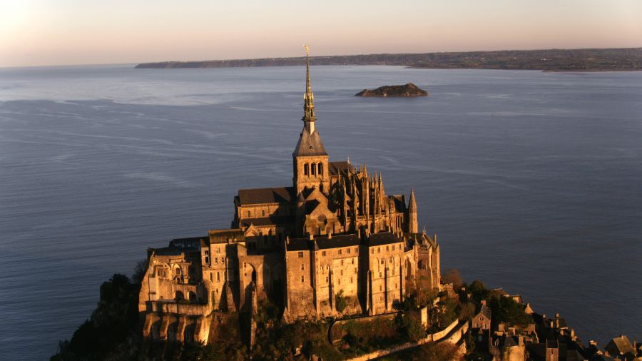 Épisode 2 : Mont Saint-Michel, France - Arte - Monuments sacrés