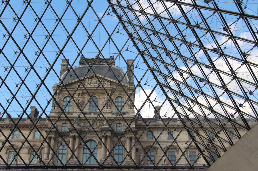 La Pyramide du Louvre - Arch : I.M Pei © Fred Romero CC BY 2.0