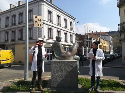 Podcast Les cœurs stéphanois à Saint-Étienne. Une visite loufoque organisée par l'EPASE et l'ANPU. Production : temaprod © Marie Crabié, temaprod