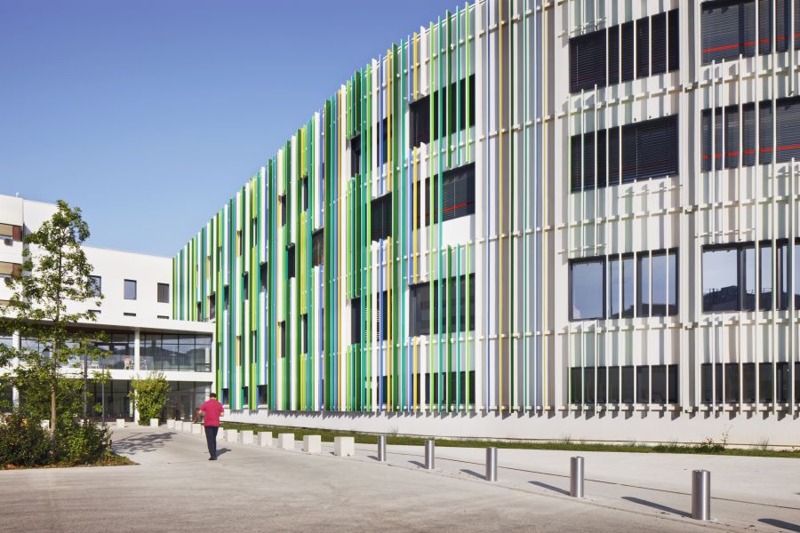 Extension de l'hôpital Nord-Ouest - arch. A+ Architecture © Camille Gharbi