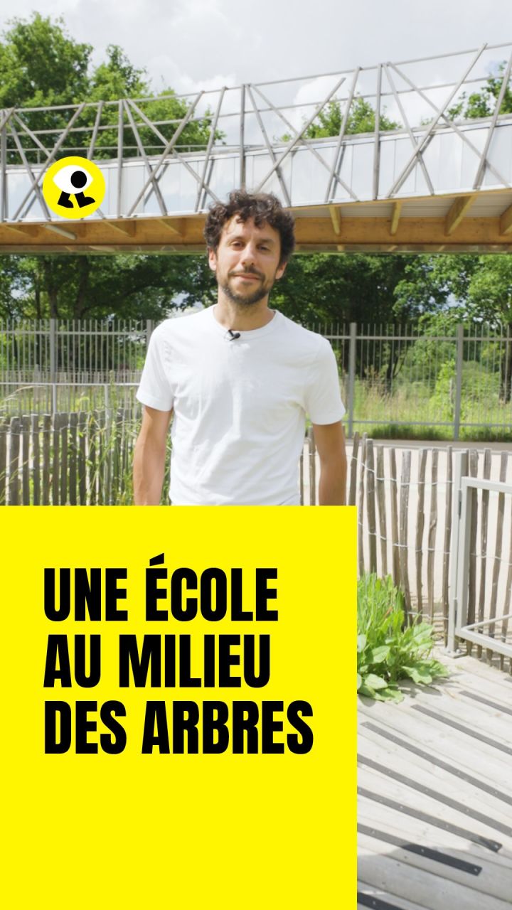 ⚽ Qui a connu les cours d’école toutes grises, avec le terrain de foot au milieu ?