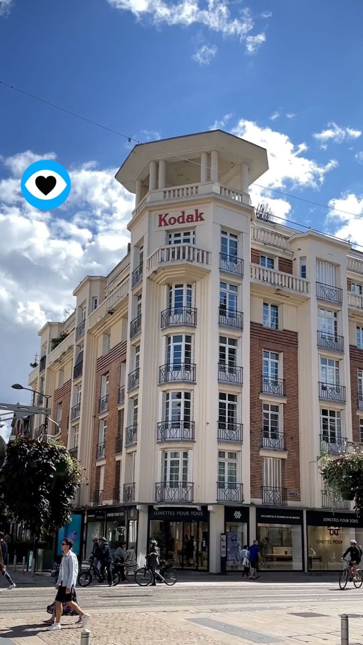🤩 Pour ce nouvel épisode de notre format Plein les yeux, nous vous emmenons à la découverte de l’architecture de la ville de...